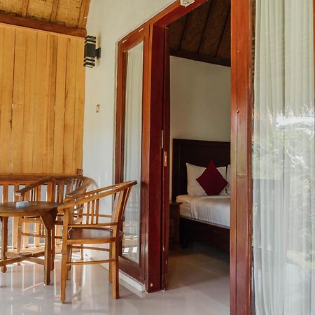Temeling Jungle Inn Batumadeg Екстериор снимка